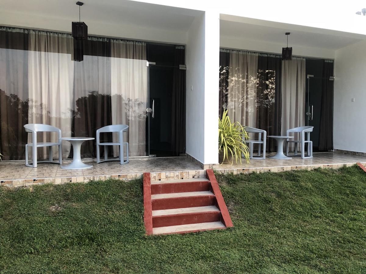 Ypsylon Resort Ostkueste Nilaveli Εξωτερικό φωτογραφία
