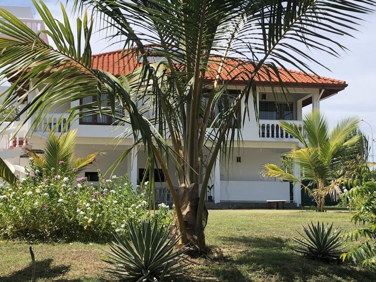 Ypsylon Resort Ostkueste Nilaveli Εξωτερικό φωτογραφία